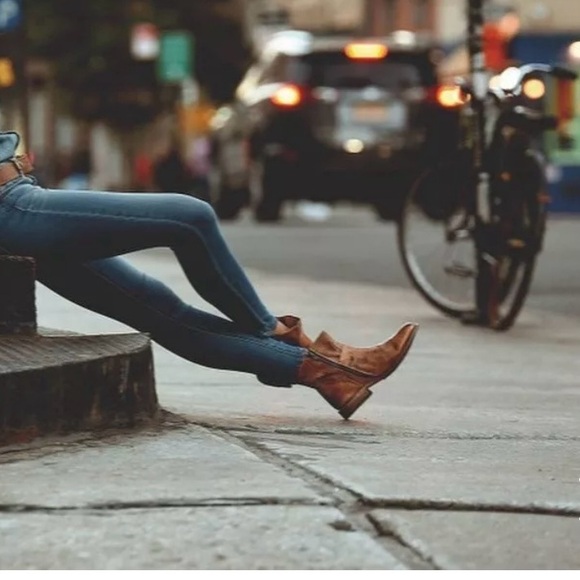 BED STU Becca Lux Leather Ankle Boots - Picture 13 of 15